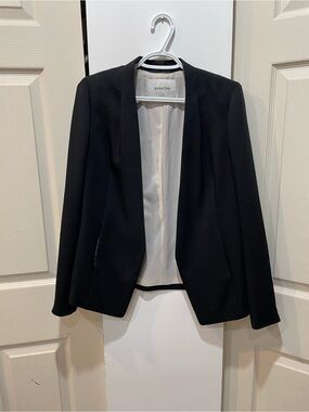 Aritzia Babaton Keith Blazer Jacket Size 6 black Japanese Fabric
